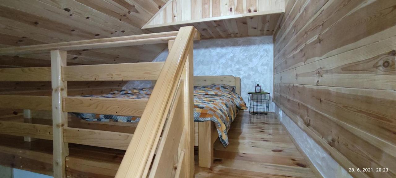 Apartment Vuk 2 *